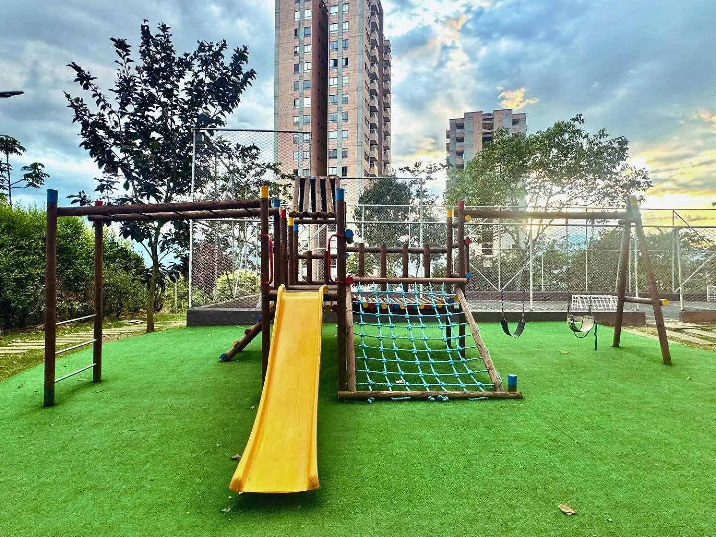 3Br Family & Corporate Friendly El Poblado Apartamento Medellín