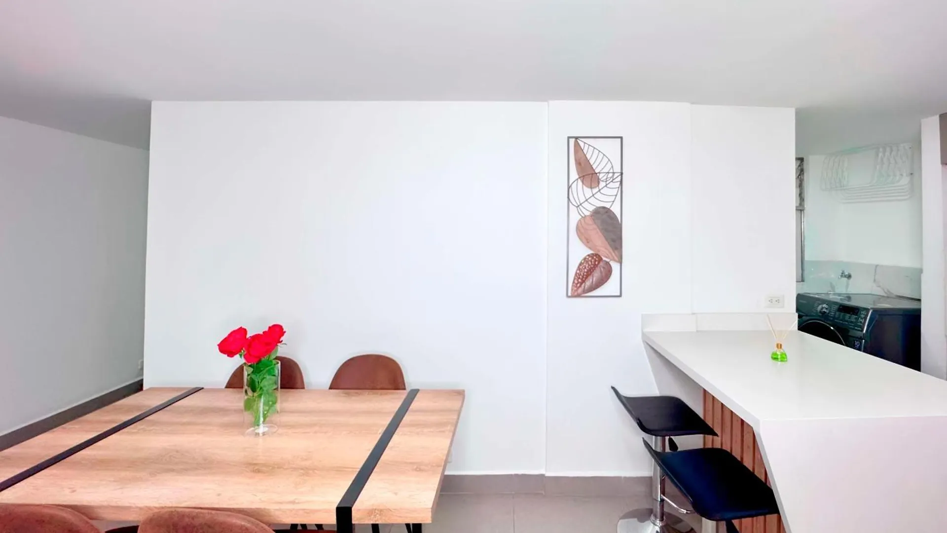アパート メデジン3Br Family & Corporate Friendly El Pobladoアパートメント